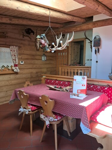 sala pranzo baita Ronchi