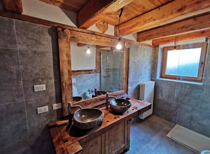 bagno di lusso baita Samona