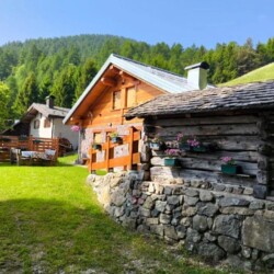 baita in montagna a Torcegno Trentino